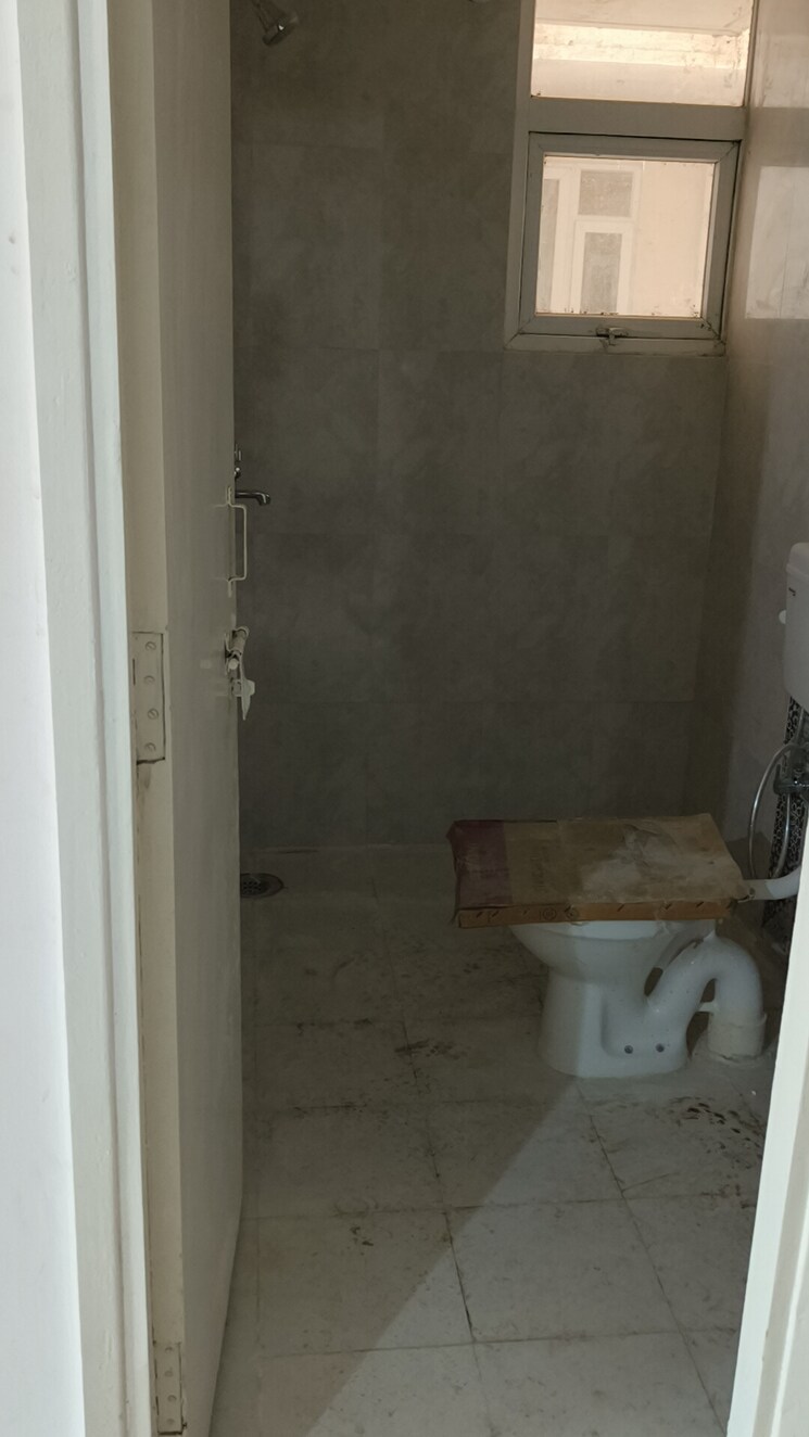 Bathroom, signature-the-millennia-3 2 Bedroom 661 Sq.Ft. Apartment In Sector 37d Gurgaon 9406761