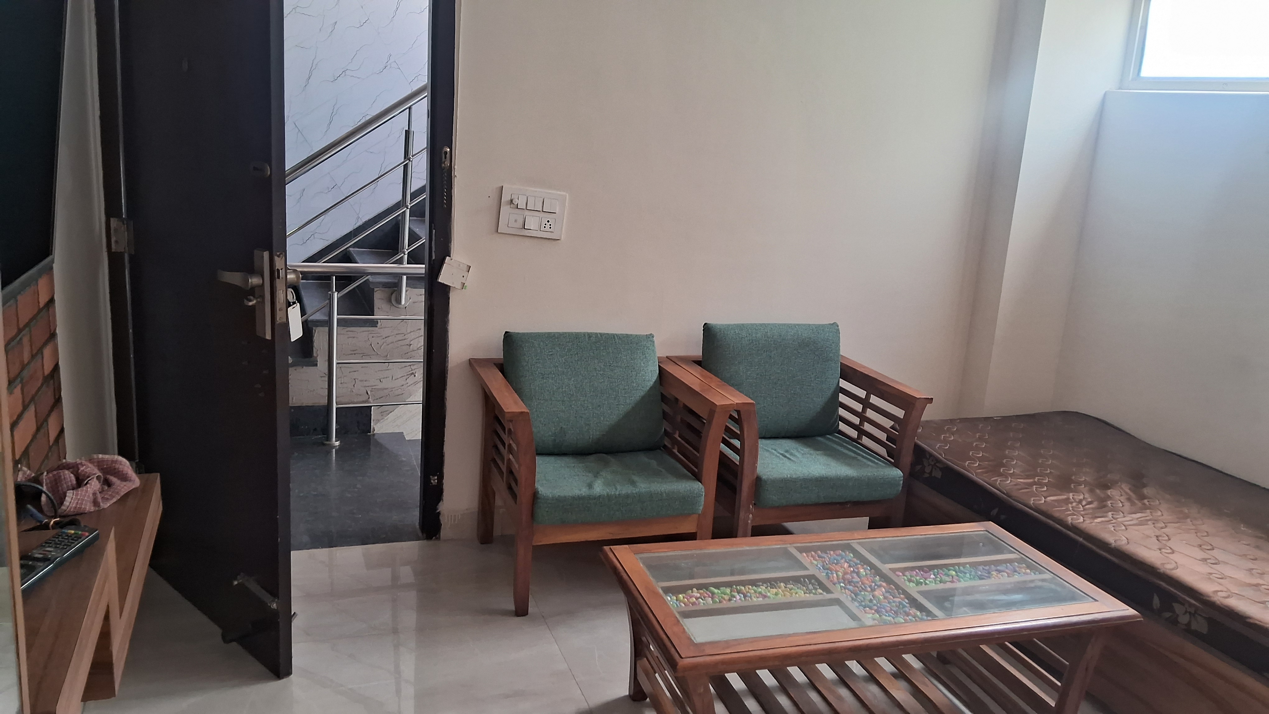 1.5 BHK Builder Floor For Rent in DLF Independent Floors