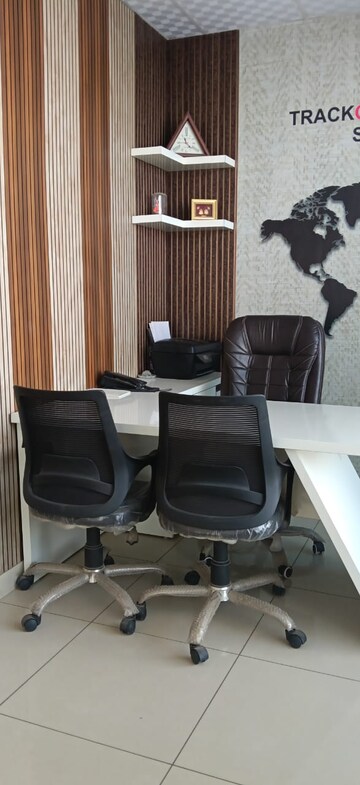 Team Area in  Office Space at Gaur City Center, Sector 4 Greater Noida – for Rent