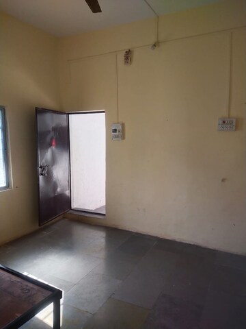 Living Room in 1 RK Apartment at Tingre Nagar – for Rent