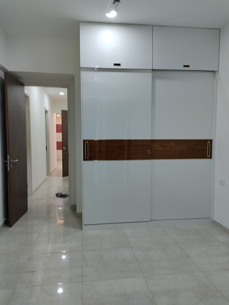 Room, lnt-crescent-bay-t3 2 Bedroom 900 Sq.Ft. Apartment In Parel Mumbai 9406753
