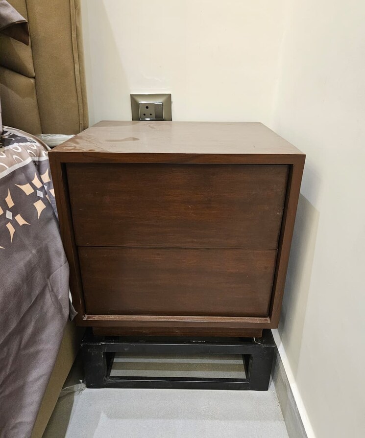 undefined, freedom fighters enclave 1 Bedroom 450 Sq.Ft. Builder Floor In Freedom Fighters Enclave Delhi 9406856