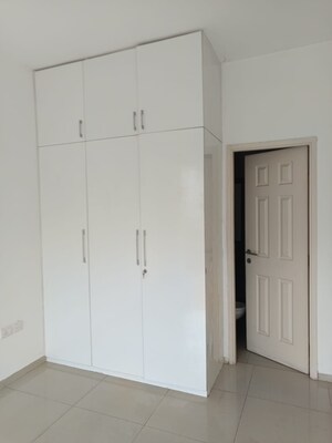 Room in 3 BHK Independent House at Sector 65 – for Rent