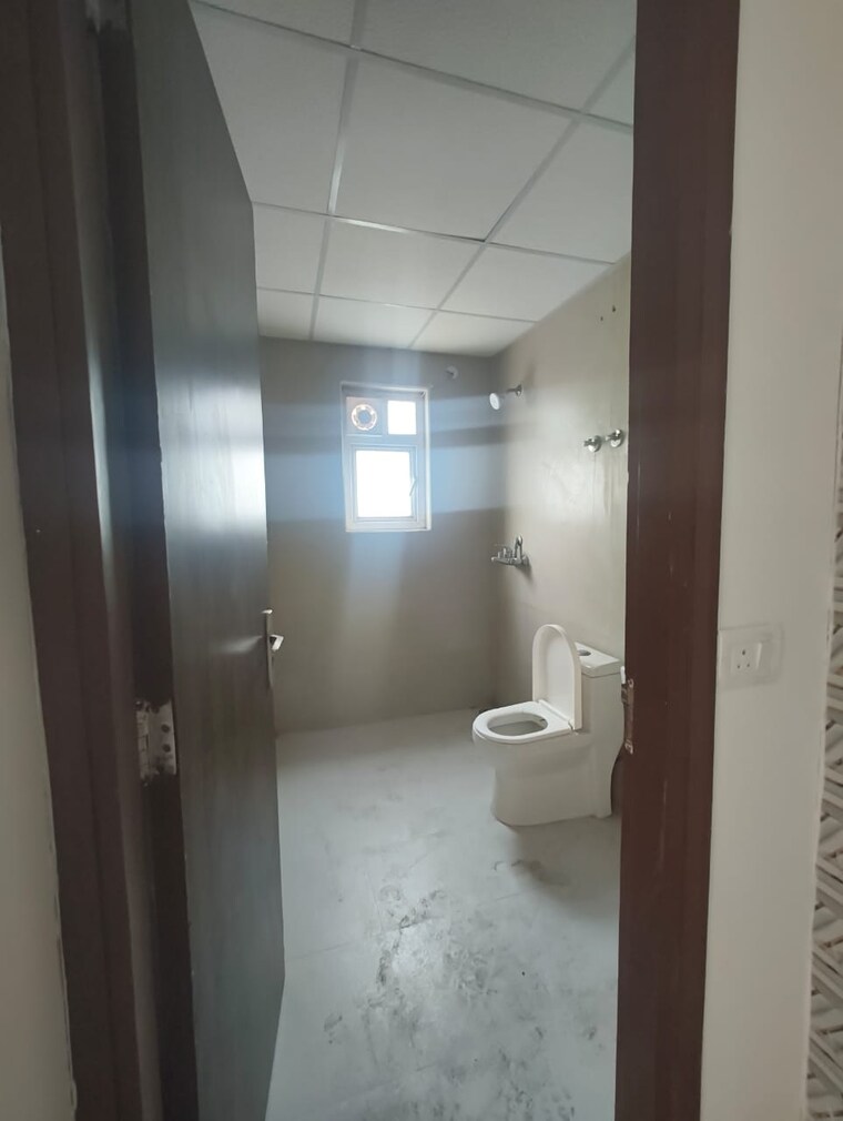 Bathroom, gulshan-bellina 2 Bedroom 1105 Sq.Ft. Apartment In Sector 16 Greater Noida Greater Noida 9406808