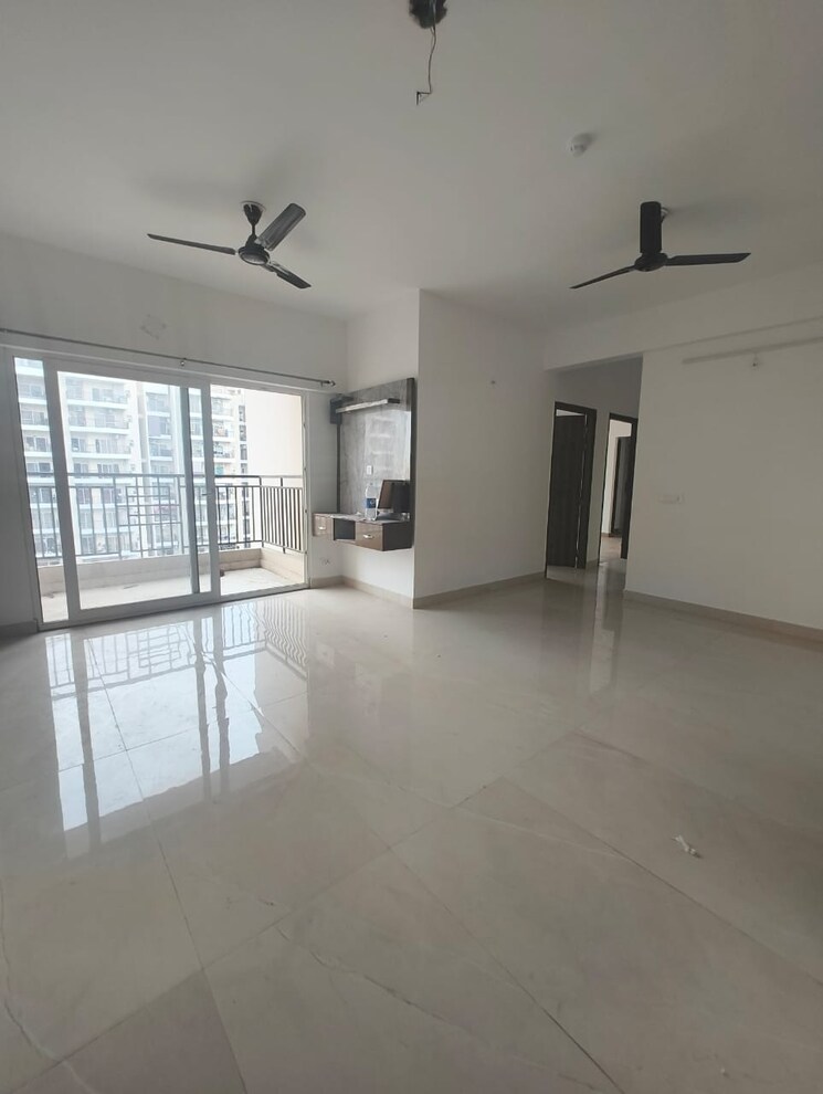 Room, gulshan-bellina 2 Bedroom 1105 Sq.Ft. Apartment In Sector 16 Greater Noida Greater Noida 9406808