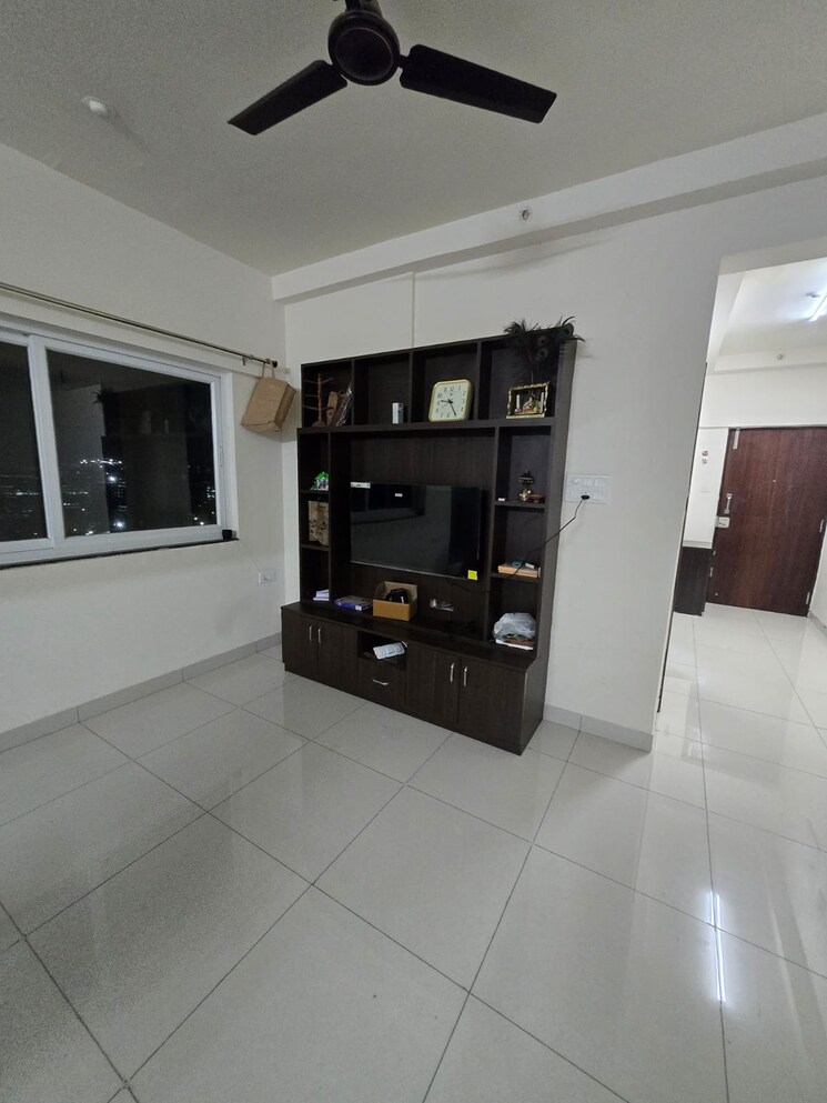 Living Room, puravankara-silversands 3 Bedroom 1650 Sq.Ft. Apartment In Mundhwa Pune 9406819