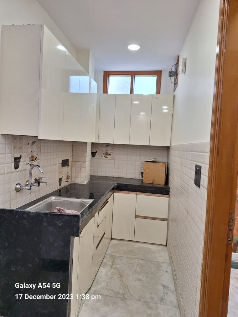 Kitchen, govindpuri 2 Bedroom 700 Sq.Ft. Builder Floor In Govindpuri Delhi 9406830