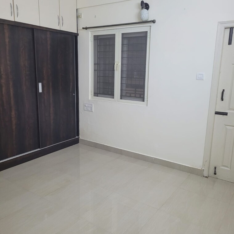 Room, abhee-lakeview 2 Bedroom 905 Sq.Ft. Apartment In Kasavanahalli Bangalore 9406899