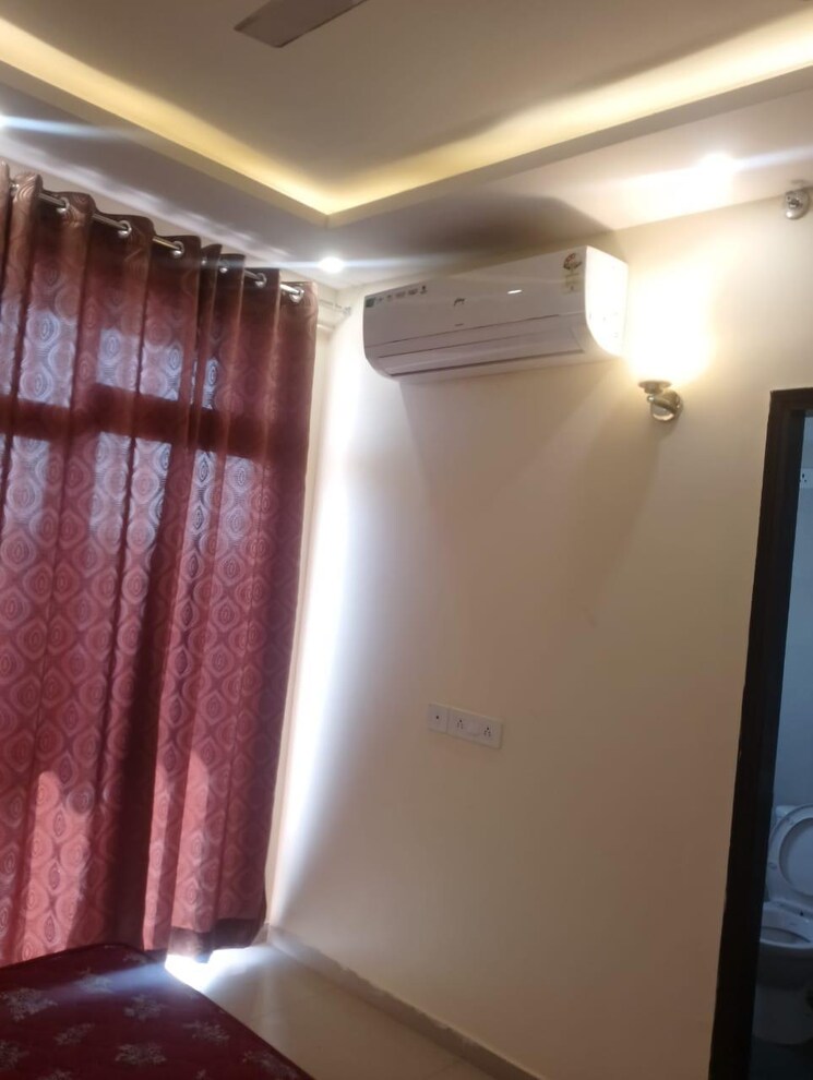 undefined, omaxe-hazratganj Commercial Office Space 556 Sq.Ft. In Gomti Nagar Lucknow 9406920