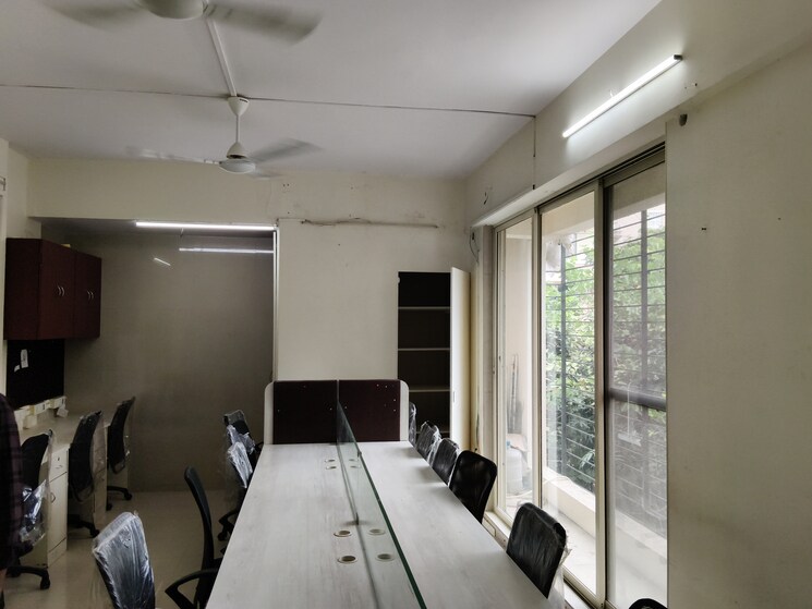 Team Area, miraj-corporate-park Commercial Office Space 2300 Sq.Ft. In Wagle Industrial Estate Thane 9406886