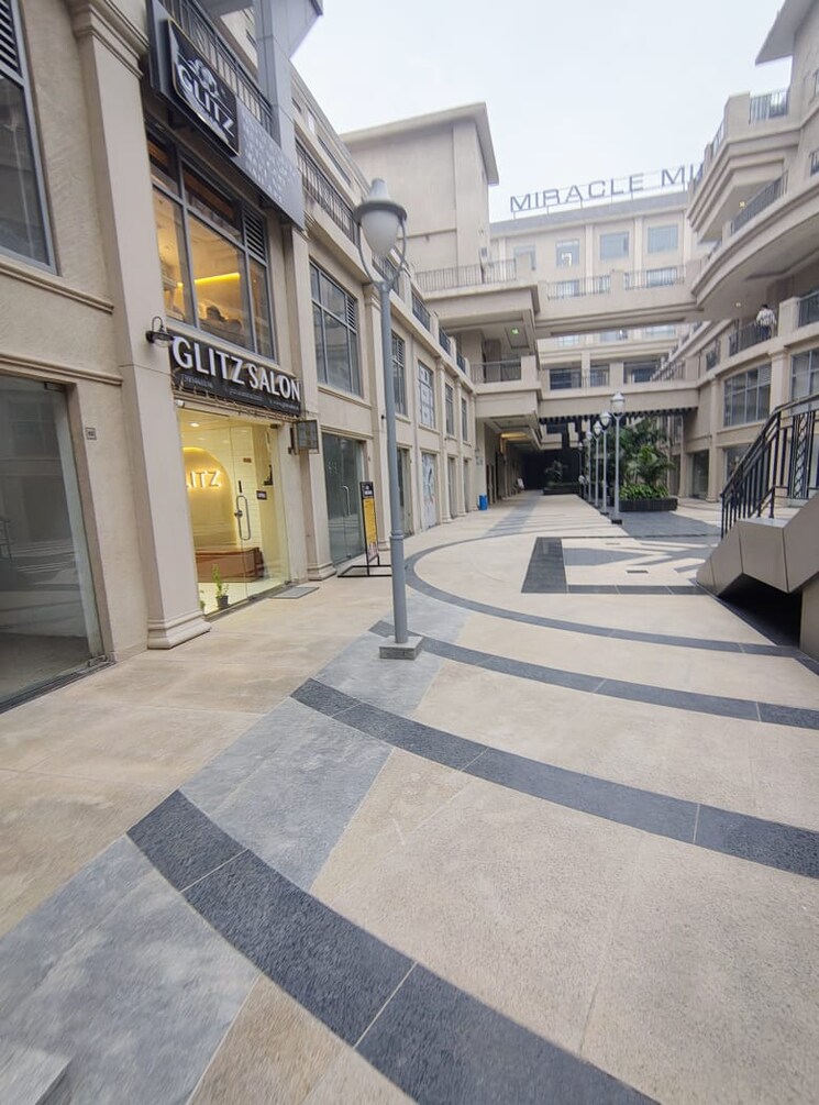 Exterior View, brahma-miracle-mile Commercial Office Space 2200 Sq.Ft. In Sector 60 Gurgaon 9406954