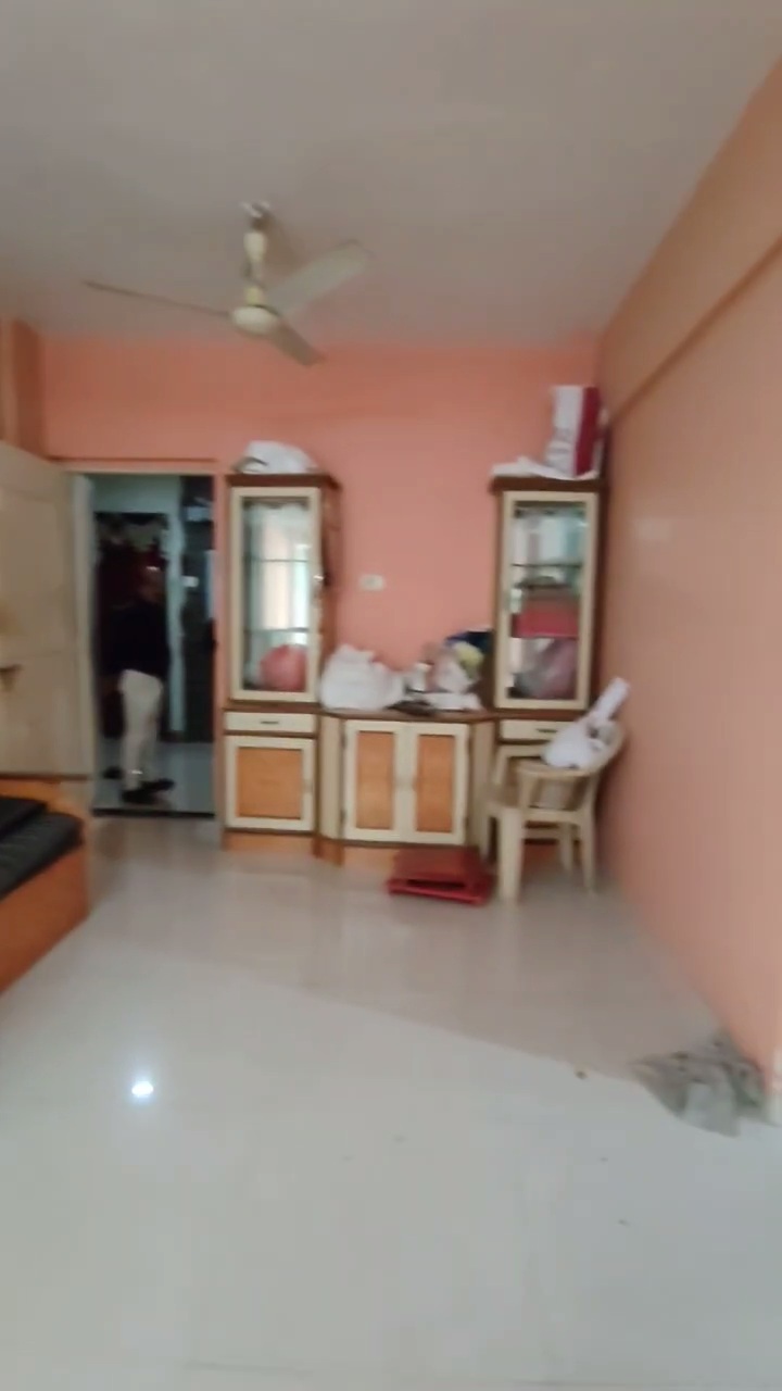 1 BHK + Pooja Room Apartment For Rent in Alica Nagar CHS