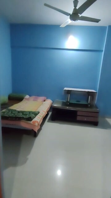 Furnished Amenities in 1 BHK Apartment at Alica Nagar CHS, Kandivali East – for Rent