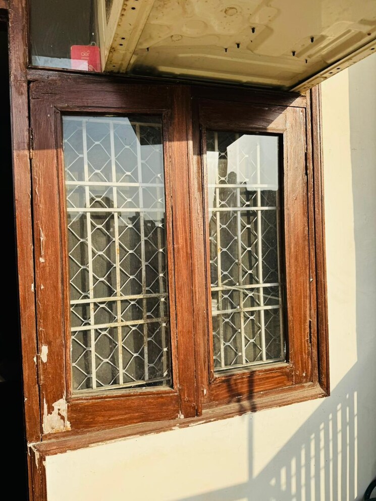 Balcony, gulmohur-garden 2 Bedroom 950 Sq.Ft. Apartment In Raj Nagar Extension Ghaziabad 9406993