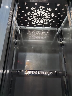 Furnished Amenities in 3 BHK Builder Floor at Govindpuri – for Sale