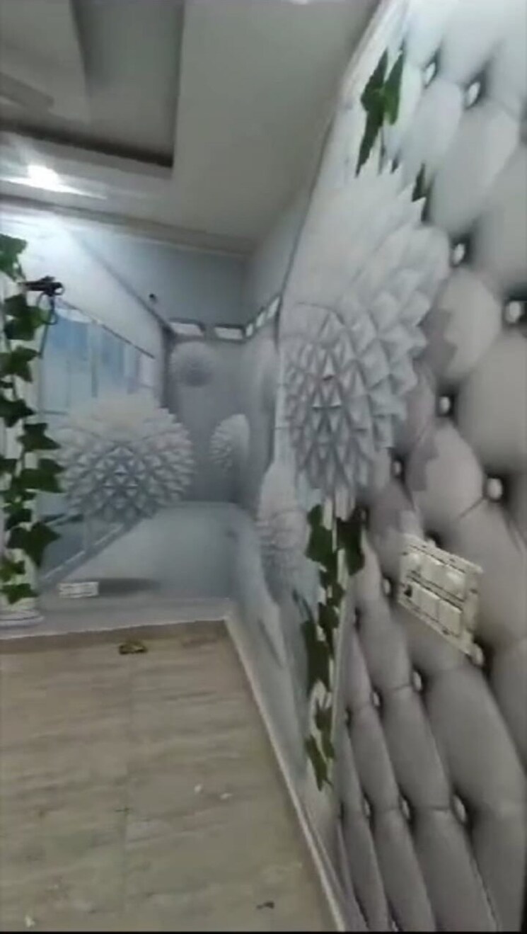 Bathroom, govindpuri 3 Bedroom 1000 Sq.Ft. Builder Floor In Govindpuri Delhi 9406953