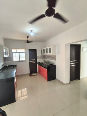 Team Area in 2 BHK Apartment at Royal Enrich, Magarpatta City – for Rent