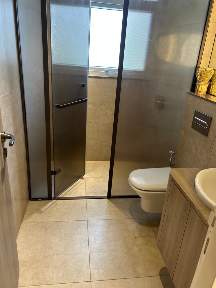 Bathroom, conscient-parq 3 Bedroom 2395 Sq.Ft. Apartment In Sector 80 Gurgaon 9407010