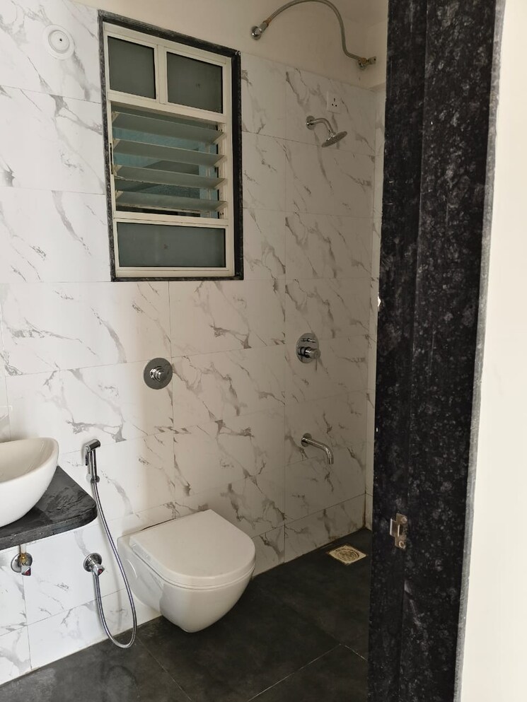 Bathroom, basil-mondale 2 Bedroom 751 Sq.Ft. Apartment In Mundhwa Pune 9406976