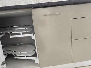 Furnished Amenities in 3 BHK Apartment at Smart World Orchard, Sector 61 – for Sale