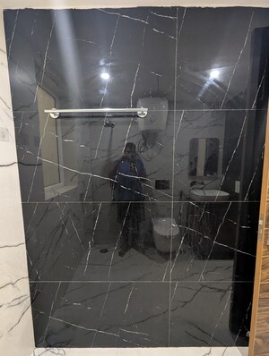 Bathroom in 3 BHK Apartment at Smart World Orchard, Sector 61 – for Sale