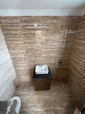 Bathroom in 1 BHK Apartment at Saket – for Rent