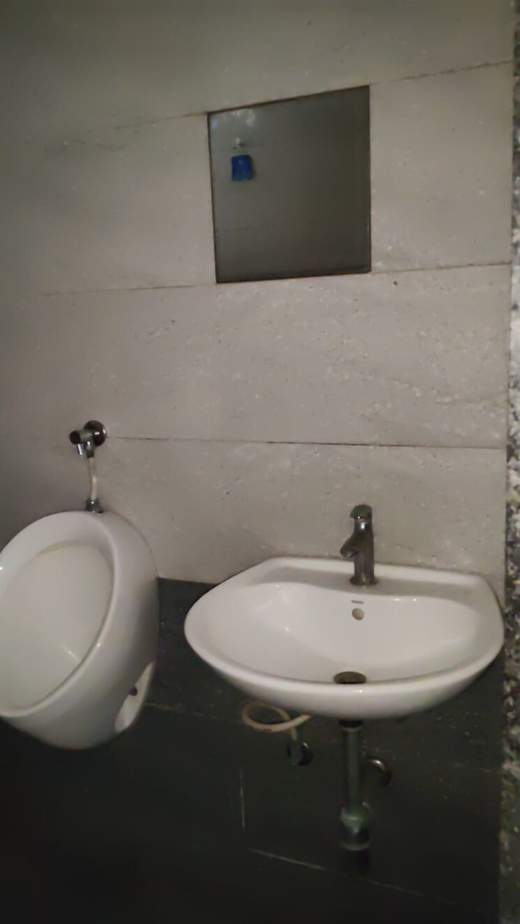 Bathroom, ambawadi Commercial Office Space 686 Sq.Ft. In Ambawadi Ahmedabad 9407059