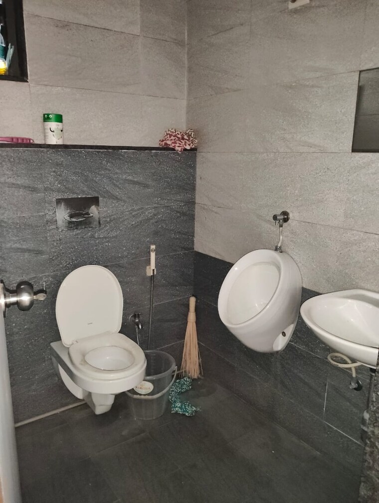 Bathroom, ambawadi Commercial Office Space 686 Sq.Ft. In Ambawadi Ahmedabad 9407059