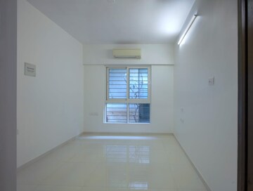 Room in 1 BHK Apartment at Dosti West County, Balkum Pada – for Sale