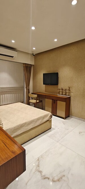 Bedroom in 2 BHK Apartment at JP The Palace, Mira Road – for Sale