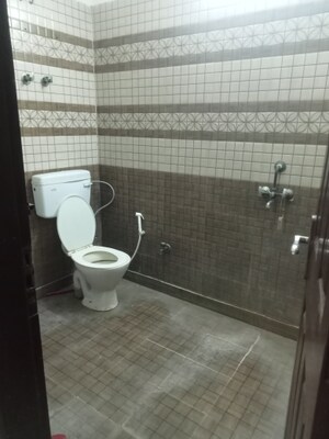 Bathroom in 2 BHK Builder Floor at Sapphire Tower, Sector 104 – for Rent