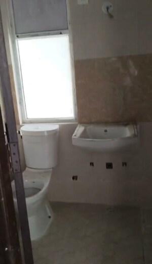 Bathroom in 2 BHK Apartment at Amrapali Golf Homes, Sector 4 Greater Noida – for Rent