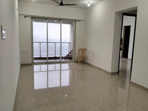 2 BHK Apartment For Rent in JP Decks, Goregaon East