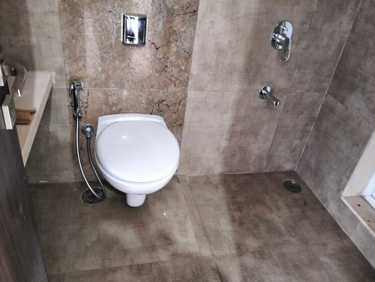 Bathroom, jp-decks 2 Bedroom 1390 Sq.Ft. Apartment In Goregaon East Mumbai 9407116