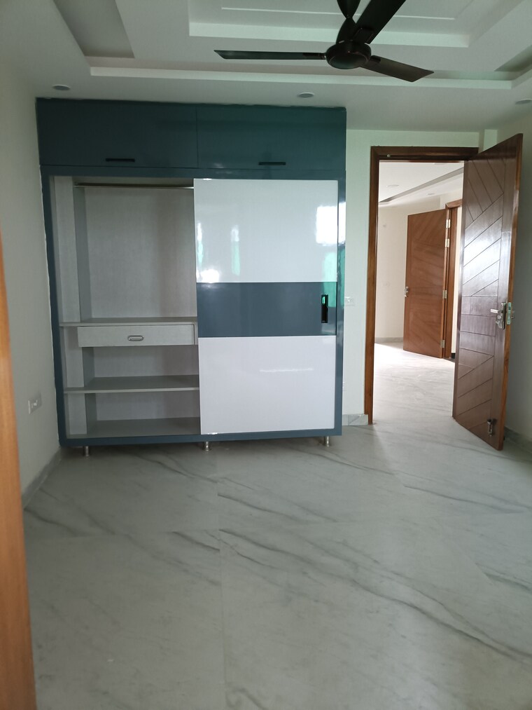 Room, the-images-floors 3 Bedroom 1450 Sq.Ft. Builder Floor In Sector 51 Gurgaon 9407129