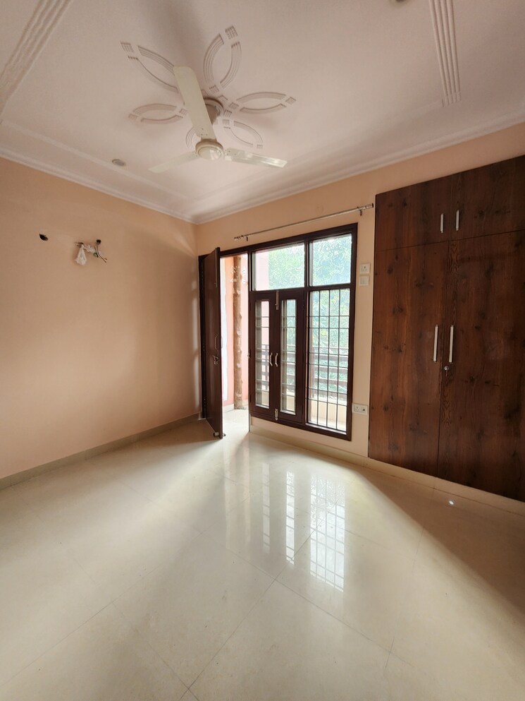 Room, chattarpur 1 Bedroom 450 Sq.Ft. Builder Floor In Chattarpur Delhi 9407127