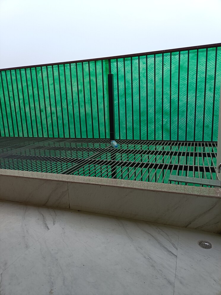 Swimming Pool, the-images-floors 3 Bedroom 1450 Sq.Ft. Builder Floor In Sector 51 Gurgaon 9407129