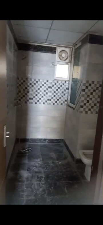 Bathroom in 3 BHK Apartment at Saya Gold Avenue, Vaibhav Khand – for Sale
