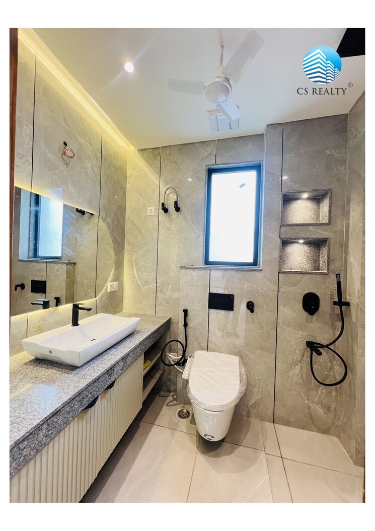 Master Bedroom, cs-roseate-63 4 Bedroom 1900 Sq.Ft. Builder Floor In Sector 63a Gurgaon 9407158