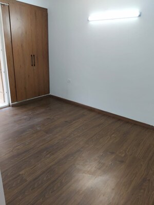 Room in 3 BHK Apartment at ATS Homekraft Pious Hideaways, Sector 150 – for Rent