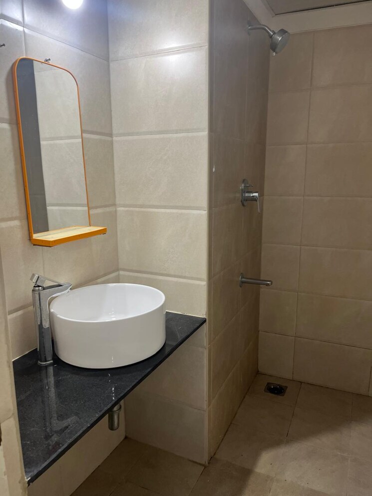 Bathroom, aparna-hillpark-lake-breeze 3 Bedroom 1700 Sq.Ft. Apartment In Chanda Nagar Hyderabad 9407141