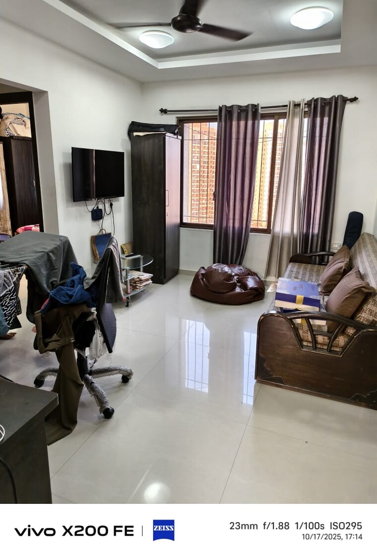 Living Room, lalani-grandeur 1 Bedroom 645 Sq.Ft. Apartment In Goregaon East Mumbai 9407174