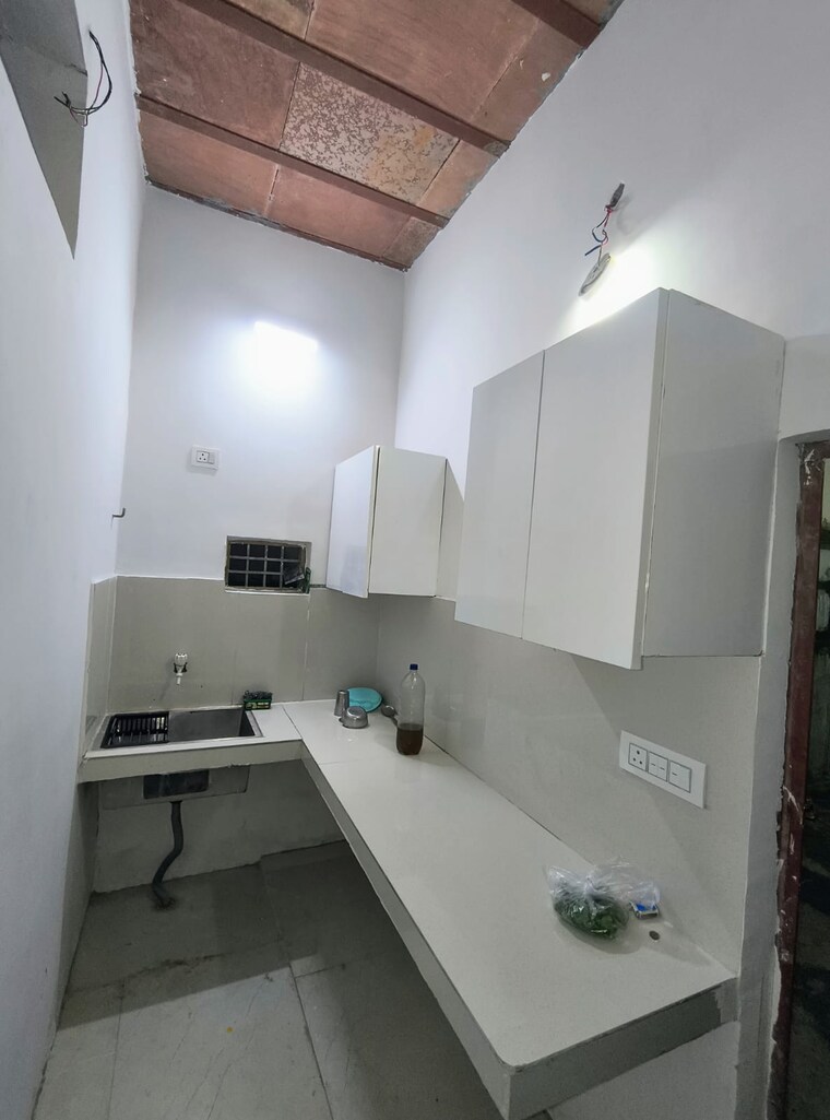 Kitchen, dlf-the-skycourt 3 Bedroom 1900 Sq.Ft. Apartment In Sector 86 Gurgaon 9407170