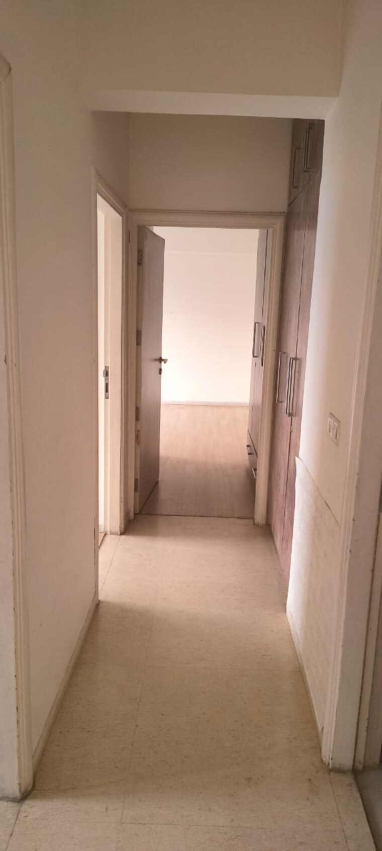 undefined, dlf-the-skycourt 3 Bedroom 1900 Sq.Ft. Apartment In Sector 86 Gurgaon 9407170