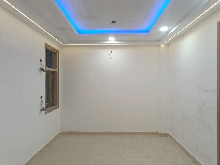 Room, govindpuri 3 Bedroom 900 Sq.Ft. Builder Floor In Govindpuri Delhi 9407167