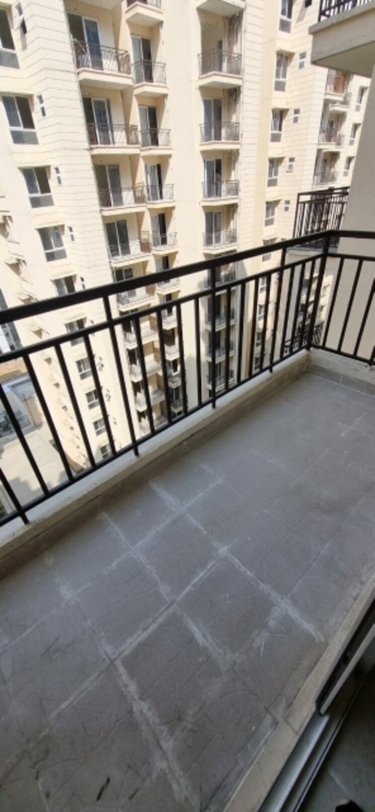 Balcony, signature-the-millennia-3 2 Bedroom 687 Sq.Ft. Apartment In Sector 37d Gurgaon 9407186