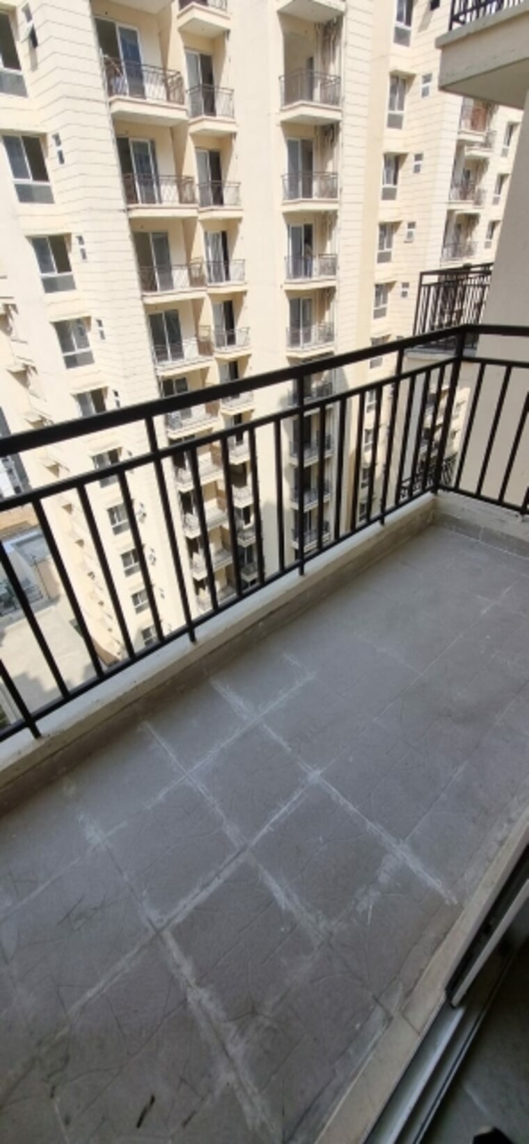 Balcony, signature-the-millennia-3 2 Bedroom 687 Sq.Ft. Apartment In Sector 37d Gurgaon 9407186