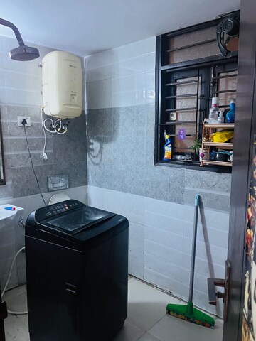 Attached Bathroom in 3 BHK Apartment at Anupam Garden – for Rent