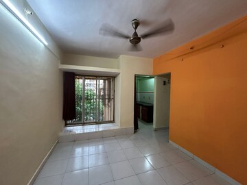 Room in 1 BHK Apartment at Puranik City, Kasarvadavali – for Rent