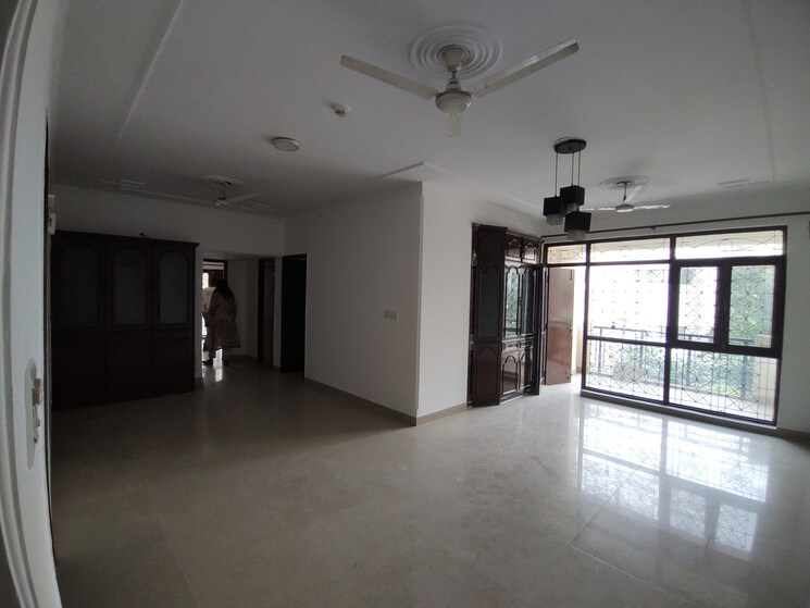 Room, parsvnath-prestige 3 Bedroom 1795 Sq.Ft. Apartment In Sector 93a Noida 9407230
